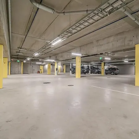 Lux Lapland Cranberry Center 61m2 Ski-in Ski-out 2 Bedr & 2 Bathr