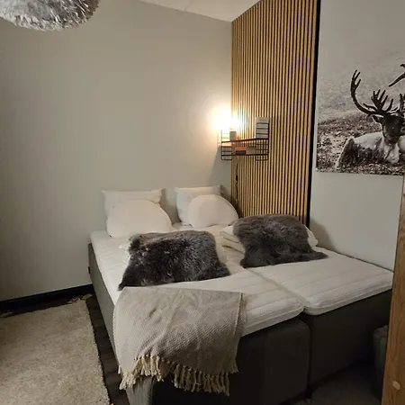 Lux Lapland Cranberry Center 61m2 Ski-in Ski-out 2 Bedr & 2 Bathr Apartment *