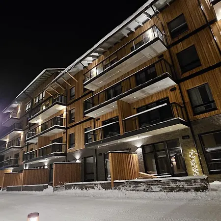 Lux Lapland Cranberry Center 61m2 Ski-in Ski-out 2 Bedr & 2 Bathr *
